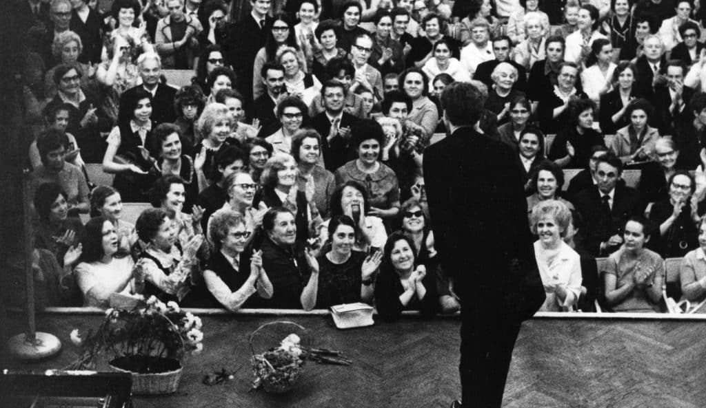 Pianist Van Cliburn in the Great Hall of the Moscow Conservatory during the Tchaikovsky International Music Competition in 1958. Photo: Courtesy of the Cliburn